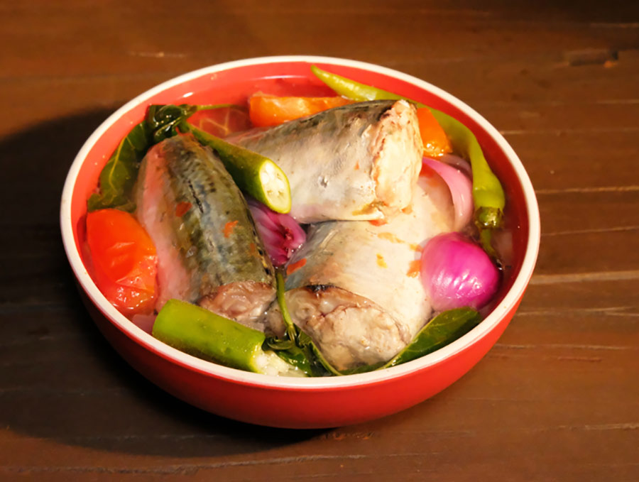 Mackerel sinigang