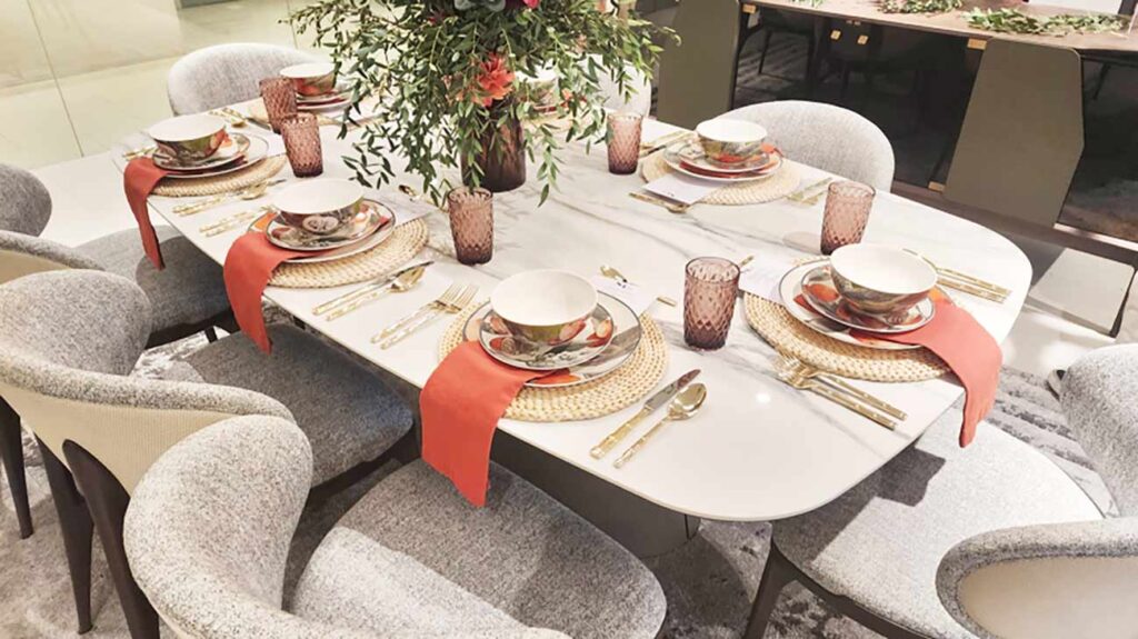 Turri Dining Table Set