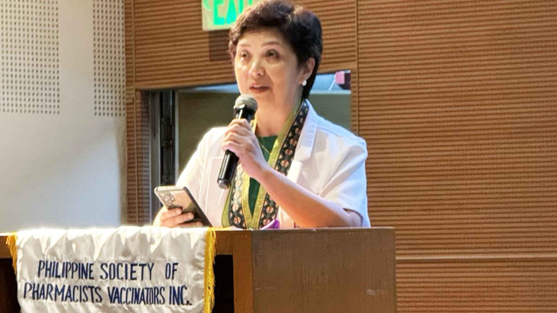 Hazel Faye Docuyanan, President of the Philippine Society of Pharmacist Vaccinators (PSPV), delivers the welcome remarks at the 2nd PSPV National Conference.