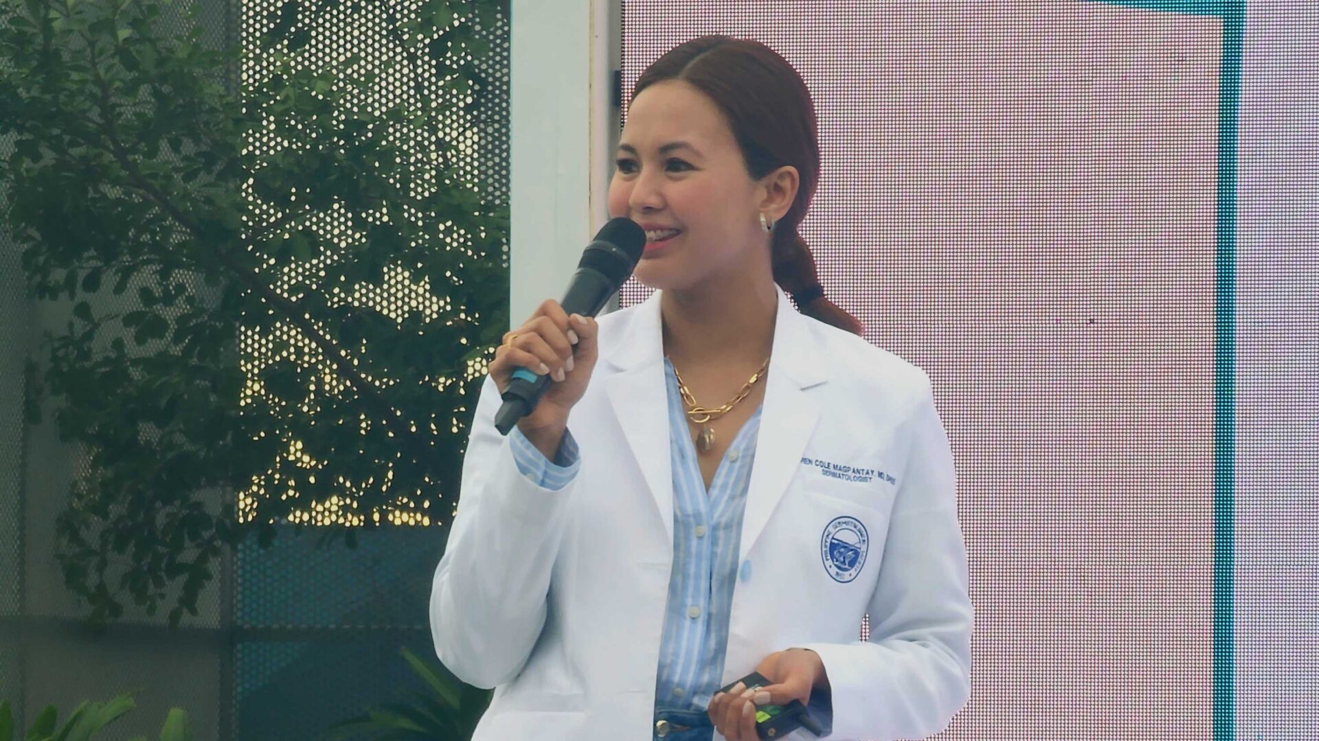 Dra. Loren Cole Magpantay shares tips on proleory choosing and applying sunscreen products